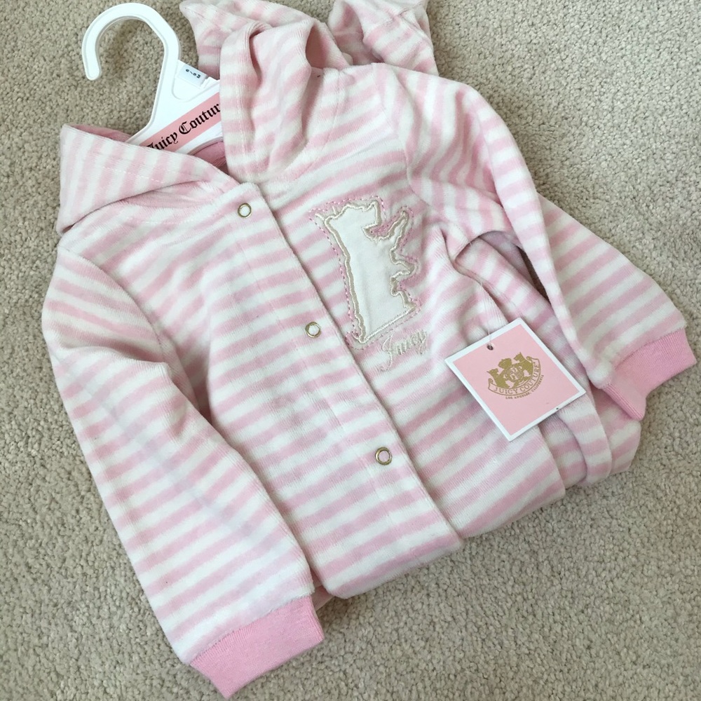 NWT Juicy Couture Infant Velour Hoodie Footie, 6-9